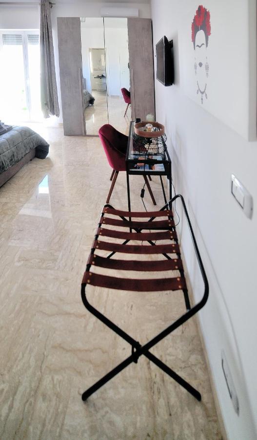 B&B Donna Maria Барі Екстер'єр фото